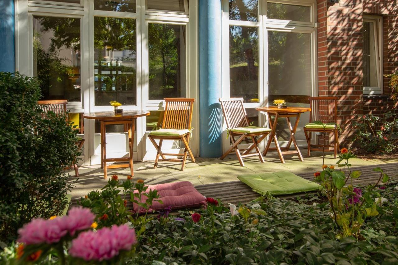 Stadthaushotel Hamburg - Inklusionshotel Hamburgo Exterior foto